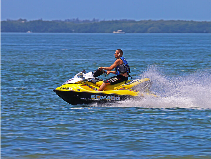 Why Being a BoatBites Driver is the Best Side Hustle for Water Lovers