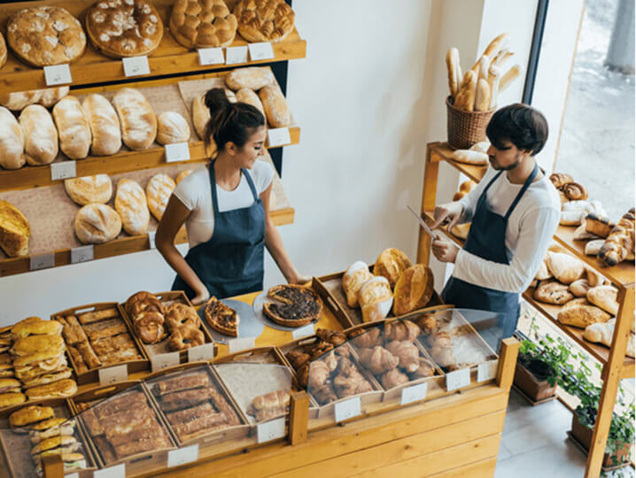 Supporting Small Businesses: How BoatBites Empowers Local Food Entrepreneurs